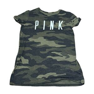 PINK Victoria's Secret Green and Black Camo Short Sleeve Tee